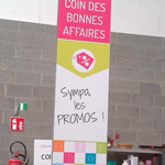 Totems triangulaires pour Troq&Moi!